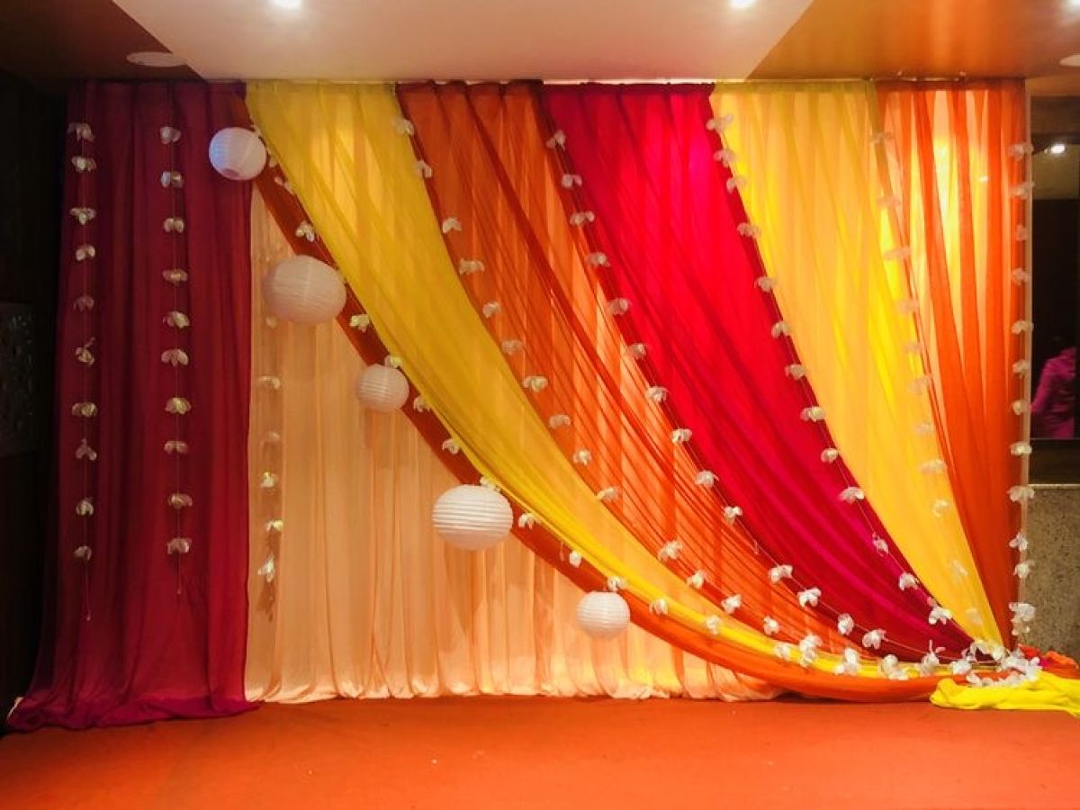 Curtion & Draping -கேட்டின்